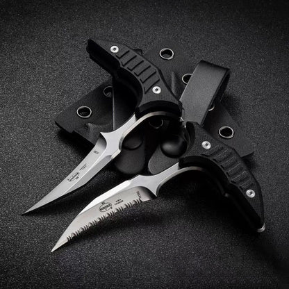 Double bee shaped push type dagger serrated DLC blade