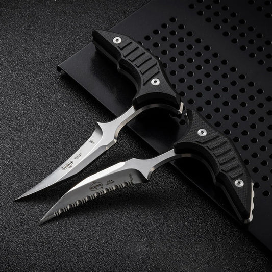 Double bee shaped push type dagger serrated DLC blade