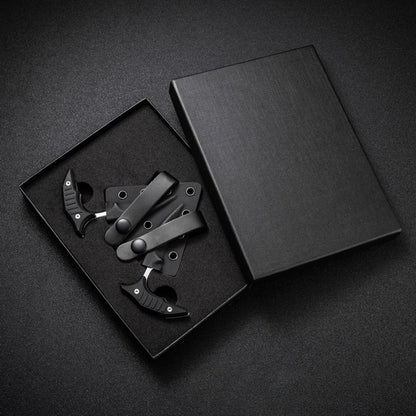 Double bee shaped push type dagger serrated DLC blade